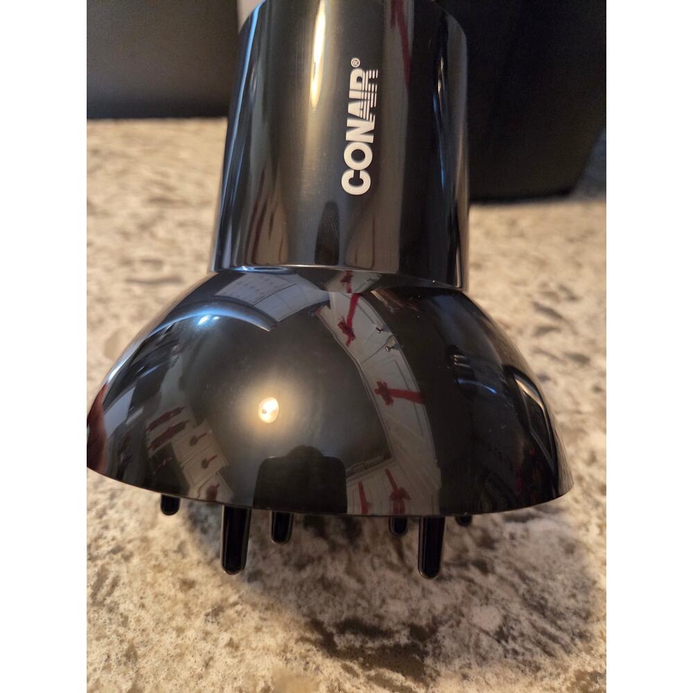 CONAIR PRO Prong‎ Diffuser Universal Attachment Black & Red